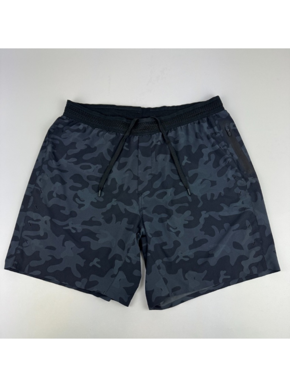Ten Thousand Mens Size XL x 7in The Session Lined Running Gym Shorts Black Camo